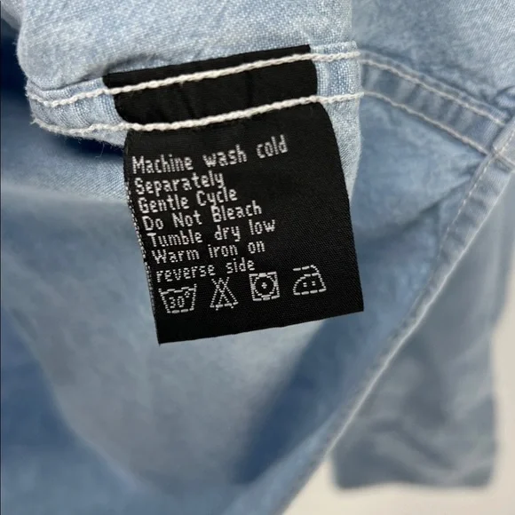 Warner Bros vintage looney toons Denim Shirt women’s small - Picture 5 of 8